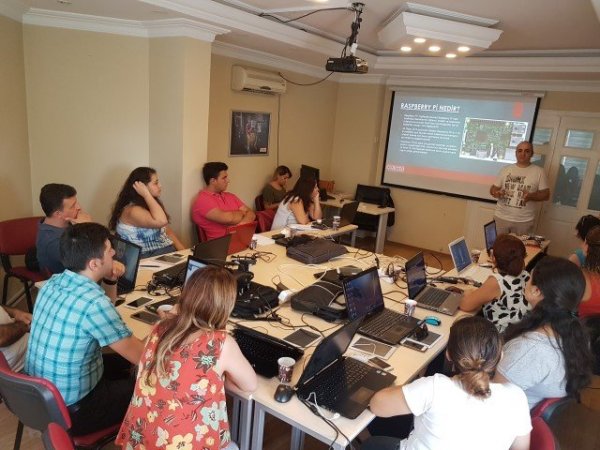 Robotik Kodlama Öğretmen Eğitimleri